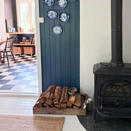 Historic Finnish Croft In The Heart Of Finnskogen בית נופש Lauvhaugen